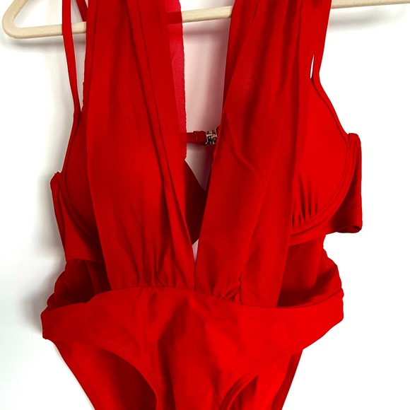 Red Hot swim suit - Picture 3 of 3